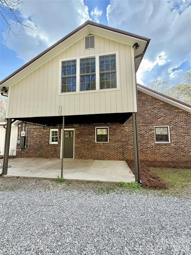 6530 Curlee Road Conover NC 28613