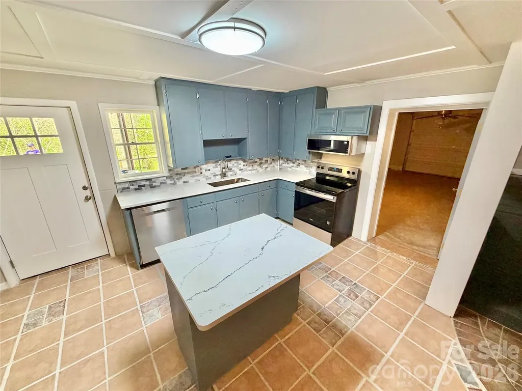 6530 Curlee Road Conover NC 28613