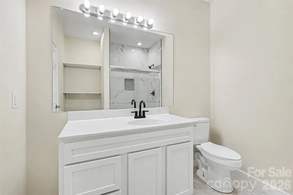 12548 Panthersville Drive Charlotte NC 28269