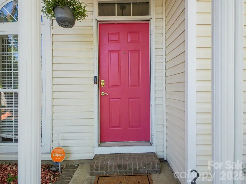 12548 Panthersville Drive Charlotte NC 28269
