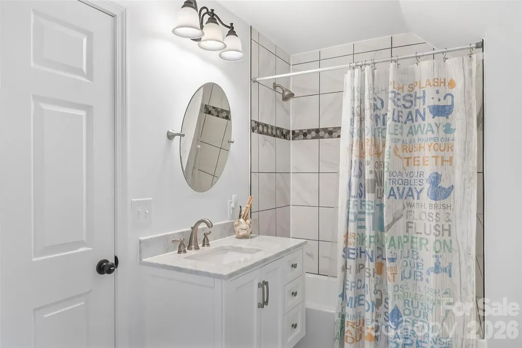 6047 Chaucer Lane Granite Falls NC 28630