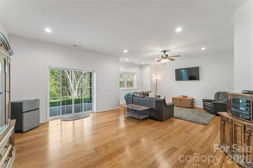 6047 Chaucer Lane Granite Falls NC 28630