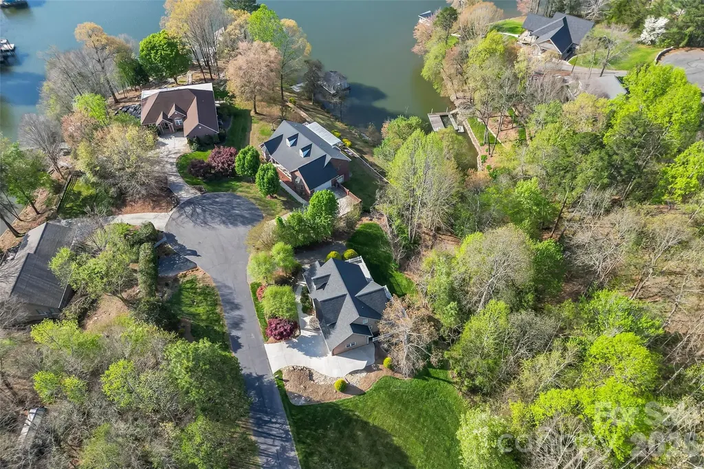 6047 Chaucer Lane Granite Falls NC 28630