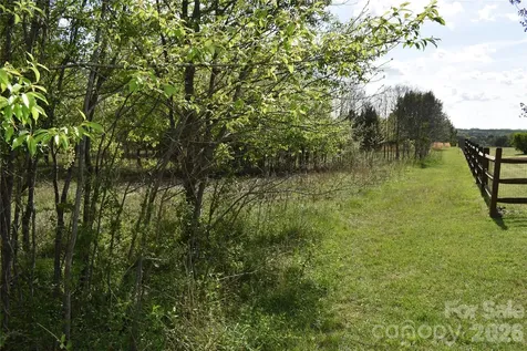 00 Malden Court Crouse NC 28033