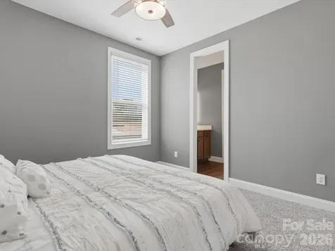 7004 Treetop Court York SC 29745
