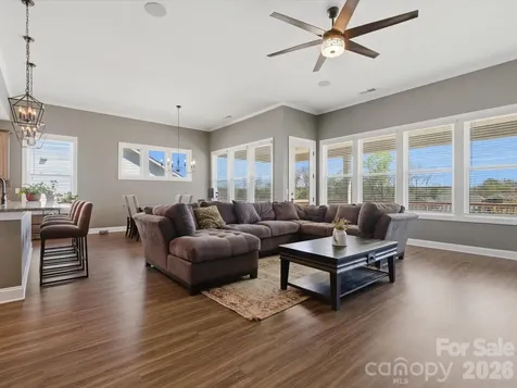 7004 Treetop Court York SC 29745