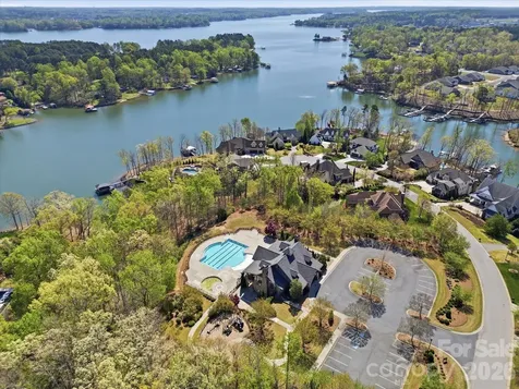 7004 Treetop Court York SC 29745