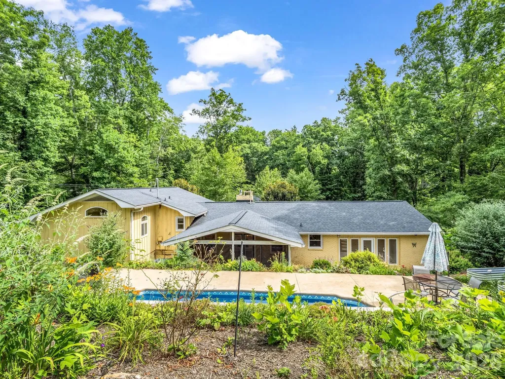 111 Dogwood Drive Black Mountain NC 28711