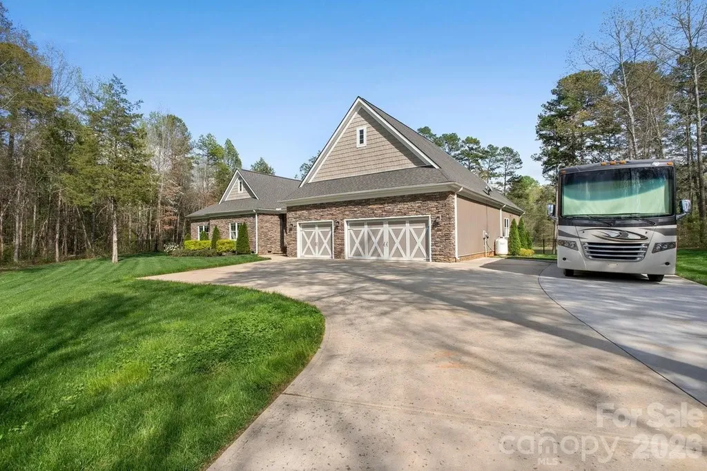 345 Barnwood Drive Rockwell NC 28138