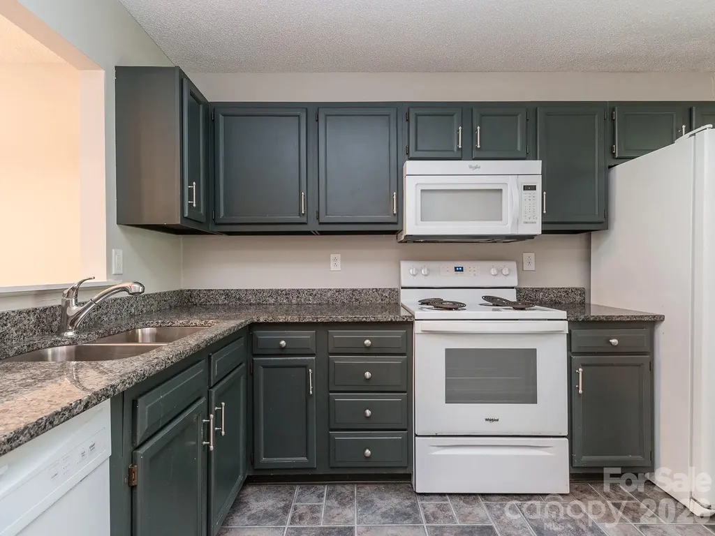 8211 Golf Ridge Drive Charlotte NC 28277