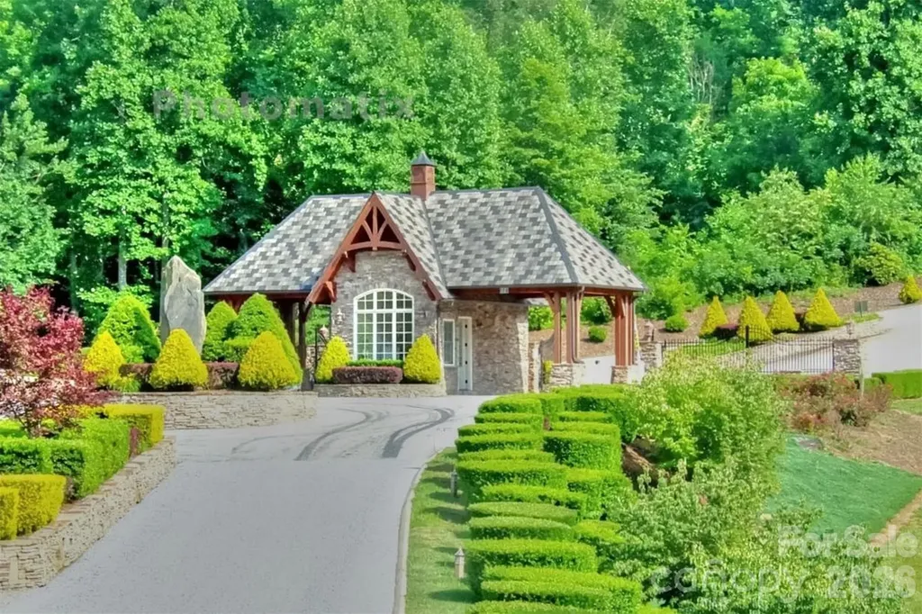 Lot 236 Rock Ledge Drive Lake Lure NC 28746
