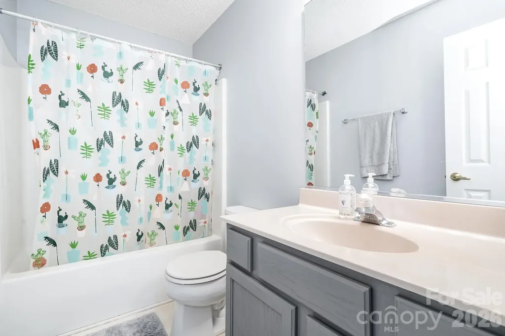 407 Goodloe Drive Charlotte NC 28262