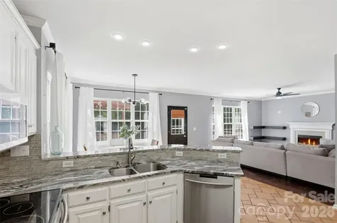 12101 Carolina Oak Circle Charlotte NC 28273