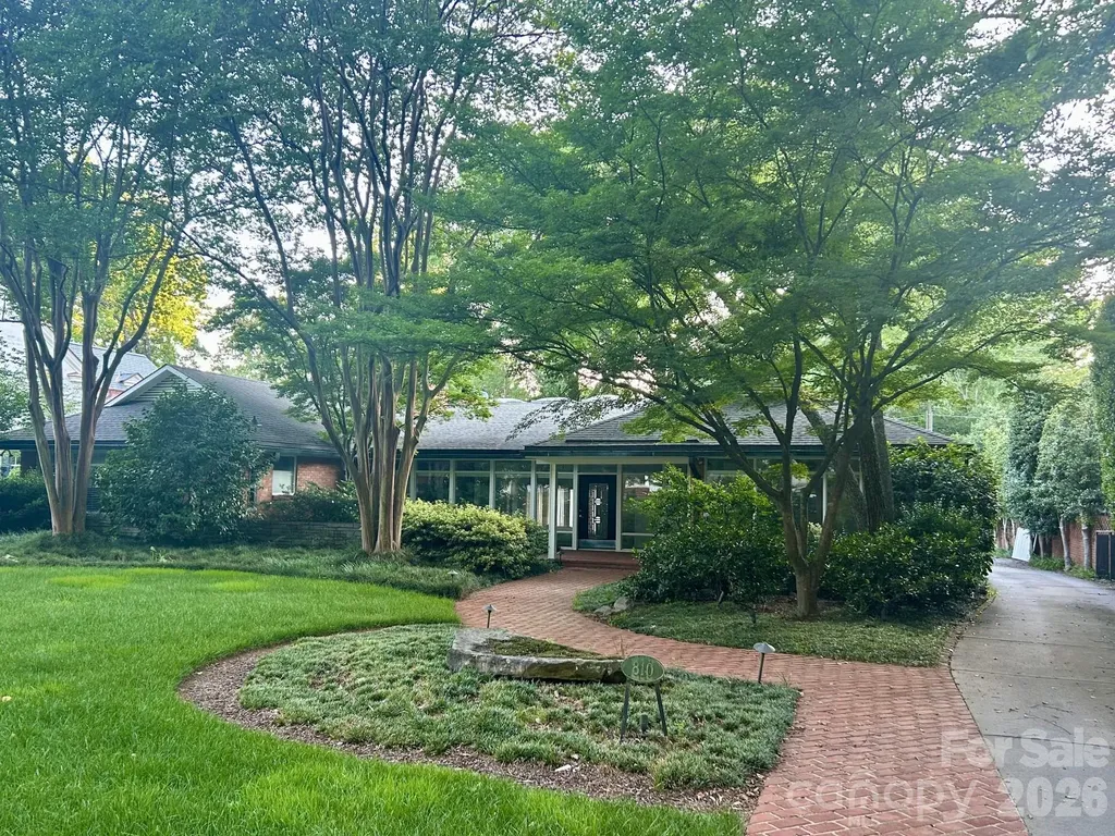 810 Colville Road Charlotte NC 28207