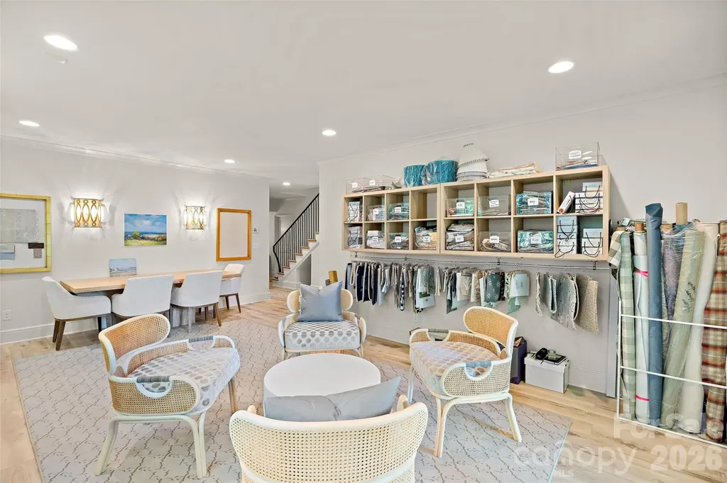 254 Huntley Place Charlotte NC 28207