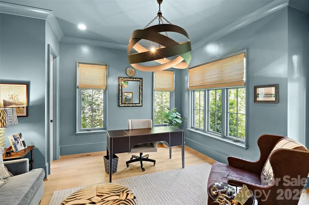 254 Huntley Place Charlotte NC 28207