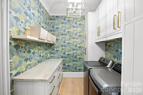 254 Huntley Place Charlotte NC 28207
