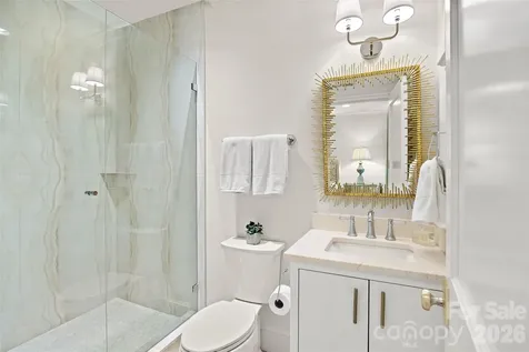 254 Huntley Place Charlotte NC 28207