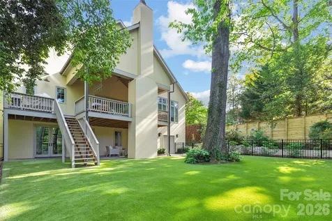 254 Huntley Place Charlotte NC 28207