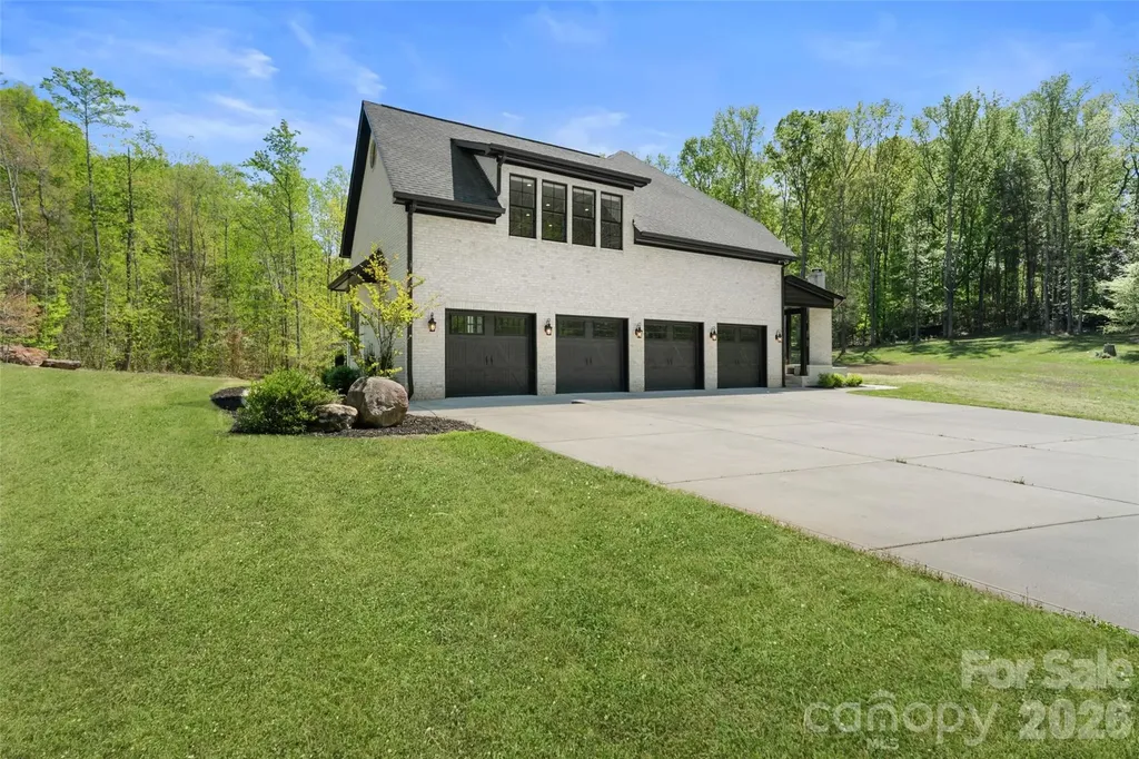 7021 Stirrup Court Weddington NC 28104