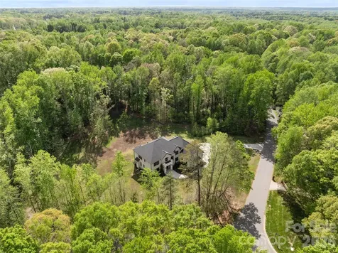 7021 Stirrup Court Weddington NC 28104