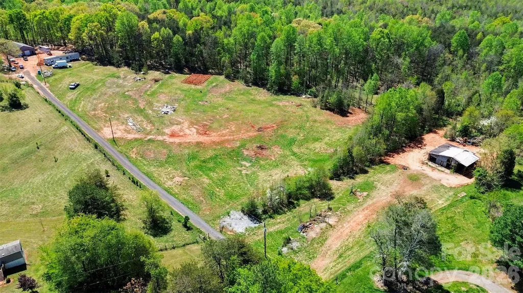 221 Cullen Lane Statesville NC 28625