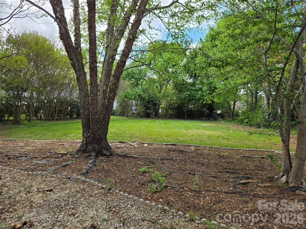 11942 Chevis Court Charlotte NC 28277