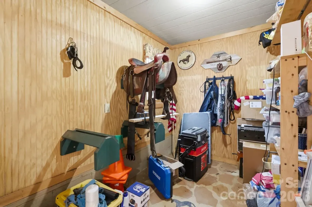 130 Hawkbill Road Ferguson NC 28624