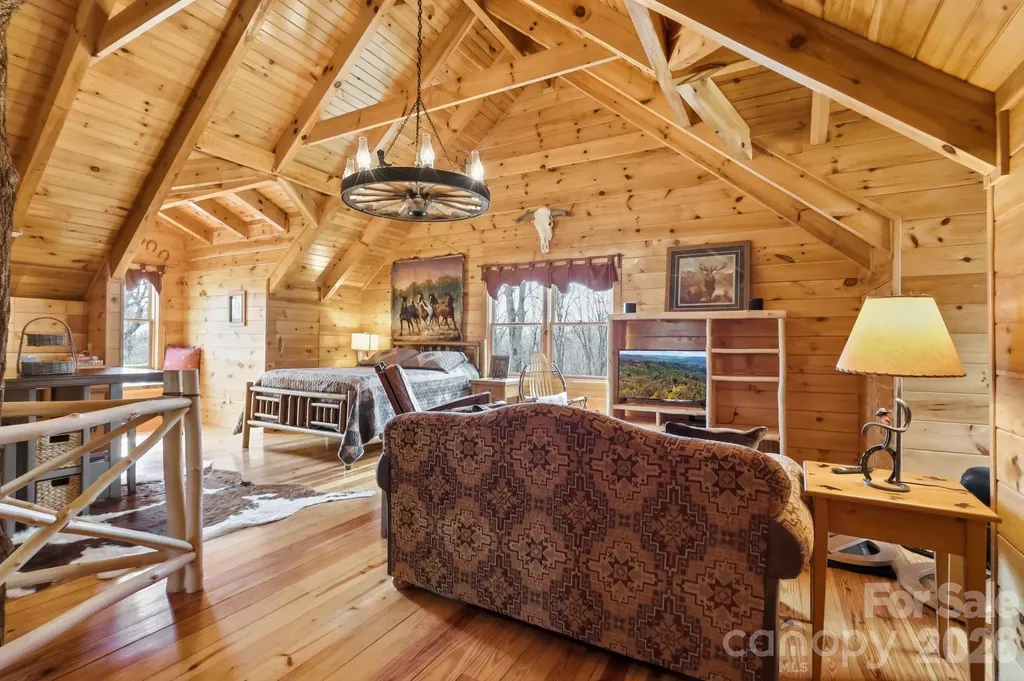 130 Hawkbill Road Ferguson NC 28624