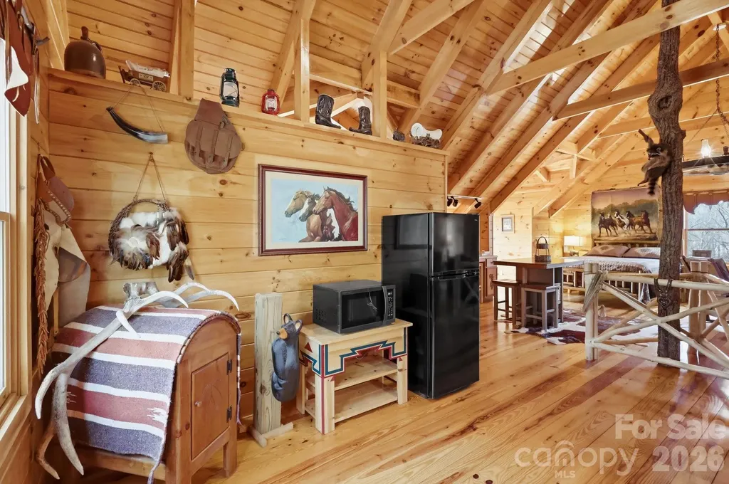 130 Hawkbill Road Ferguson NC 28624