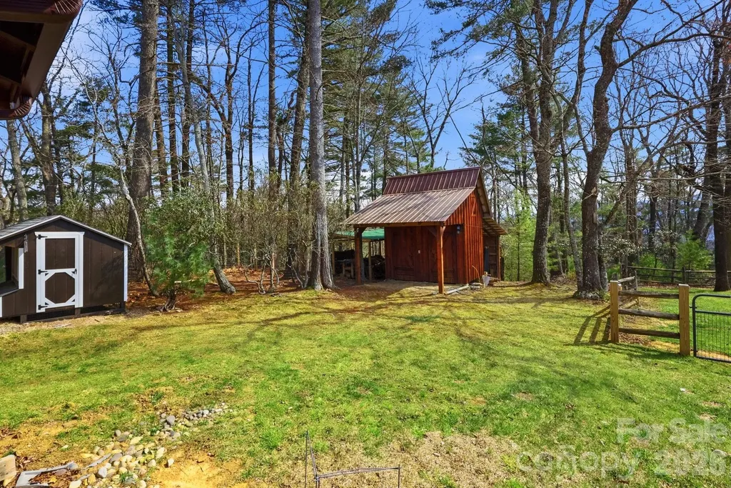 130 Hawkbill Road Ferguson NC 28624