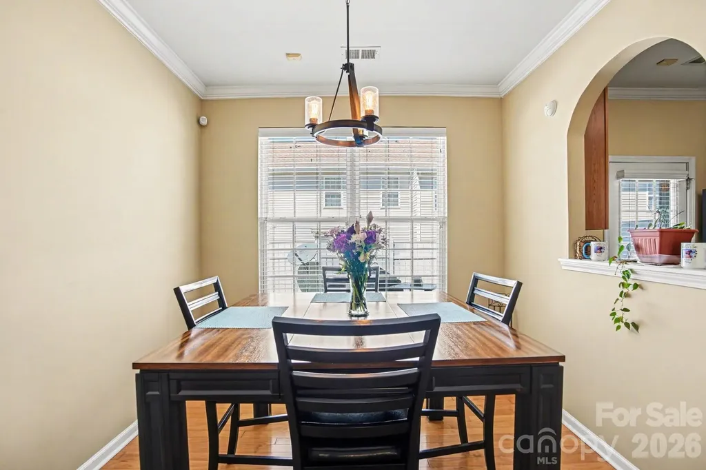 3915 Glenlea Commons Drive Charlotte NC 28216