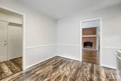 1628 Bonnie Lane Charlotte NC 28213