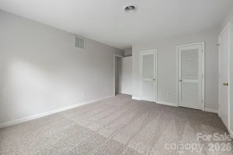 1628 Bonnie Lane Charlotte NC 28213