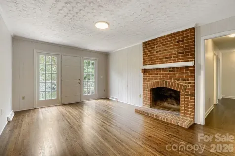 1628 Bonnie Lane Charlotte NC 28213