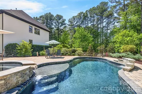 334 Kemp Road Mooresville NC 28117