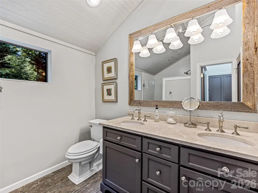 64 Toxaway Shores Drive Lake Toxaway NC 28747