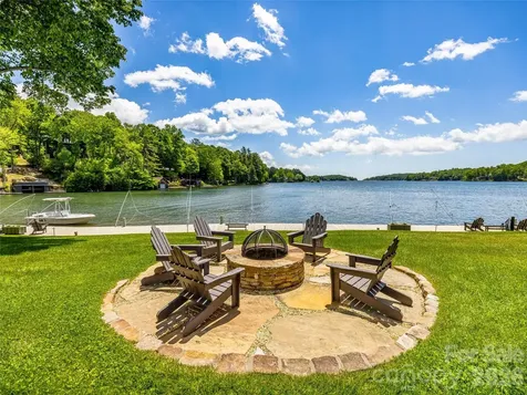 64 Toxaway Shores Drive Lake Toxaway NC 28747
