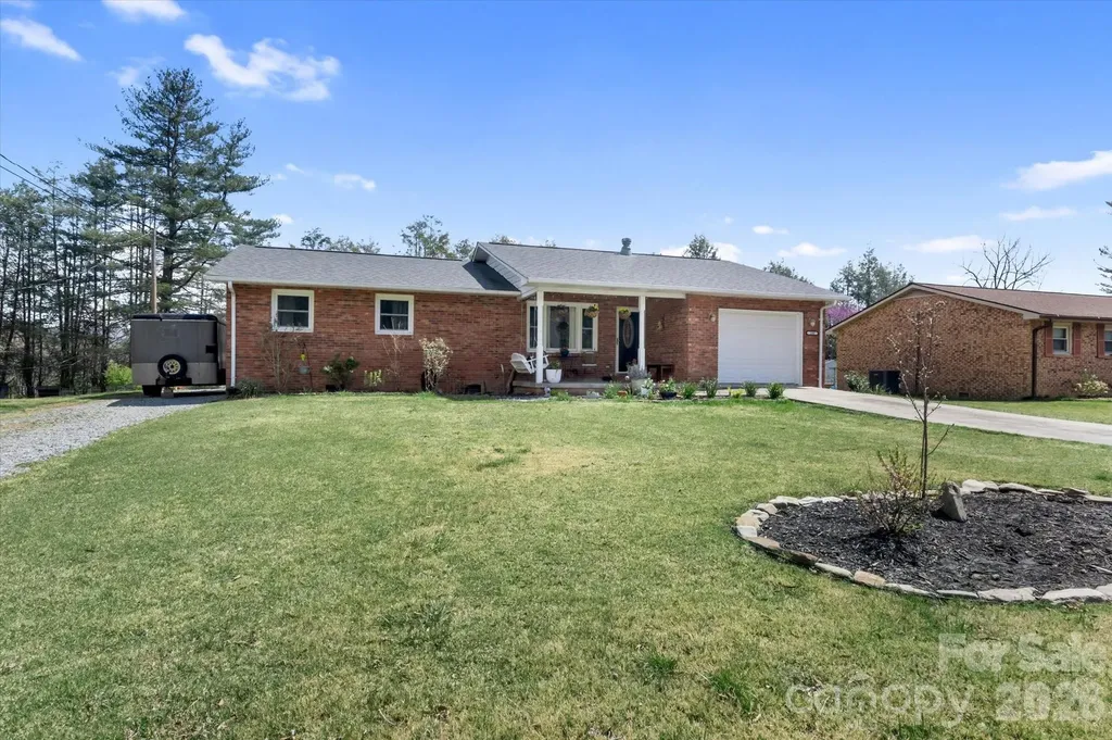 180 Fisher Road Brevard NC 28712