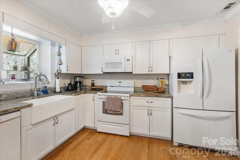 180 Fisher Road Brevard NC 28712