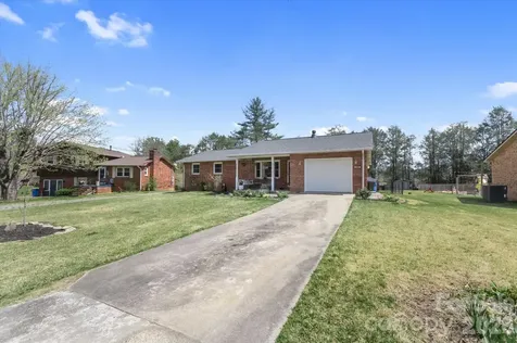 180 Fisher Road Brevard NC 28712
