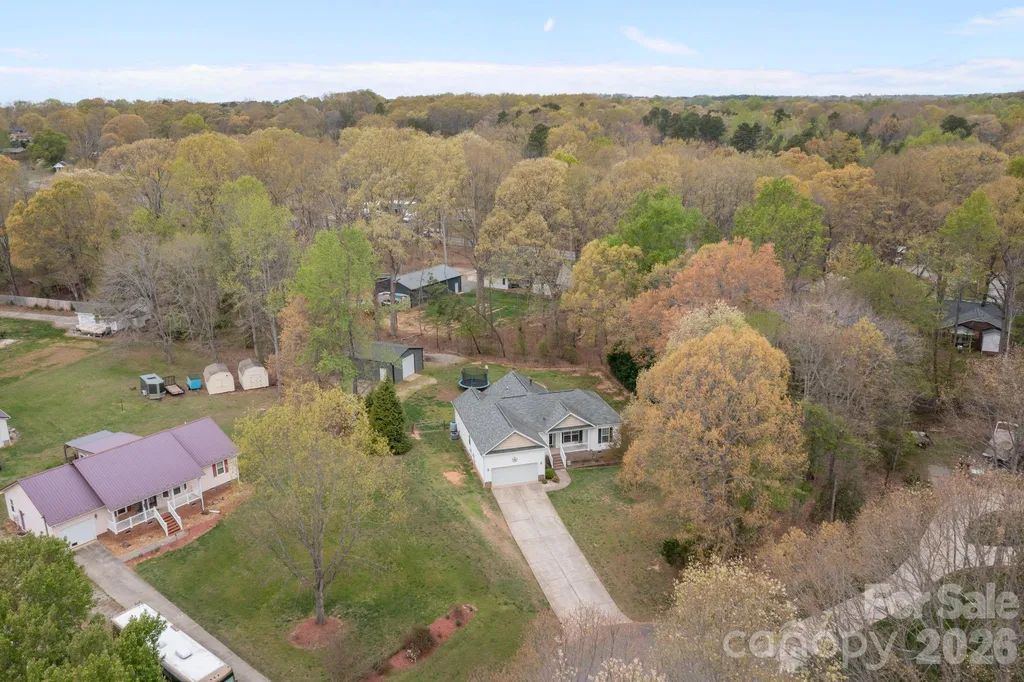 1667 Warwick Court Lincolnton NC 28092