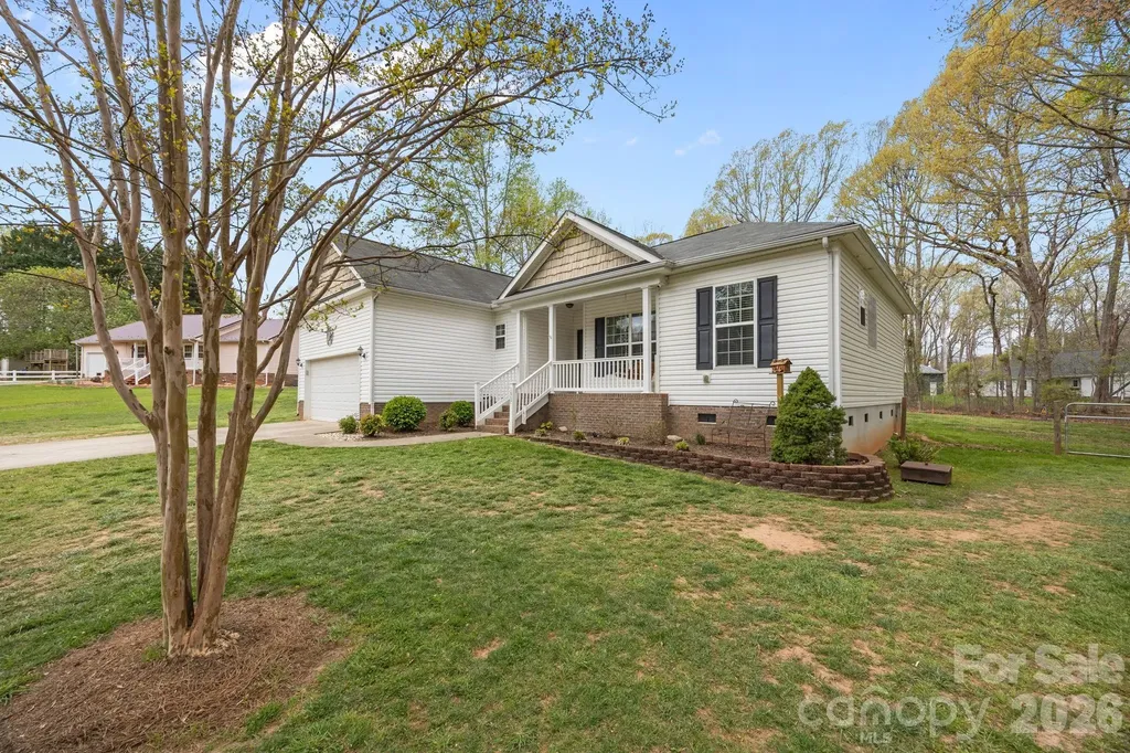 1667 Warwick Court Lincolnton NC 28092