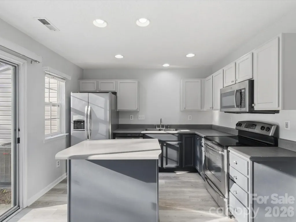2940 Mayer House Court Charlotte NC 28214