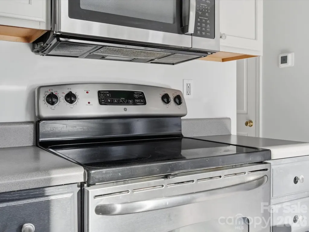 2940 Mayer House Court Charlotte NC 28214