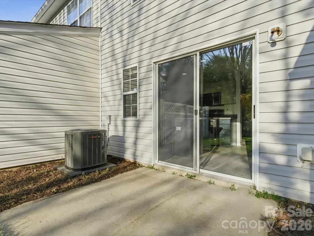 2940 Mayer House Court Charlotte NC 28214
