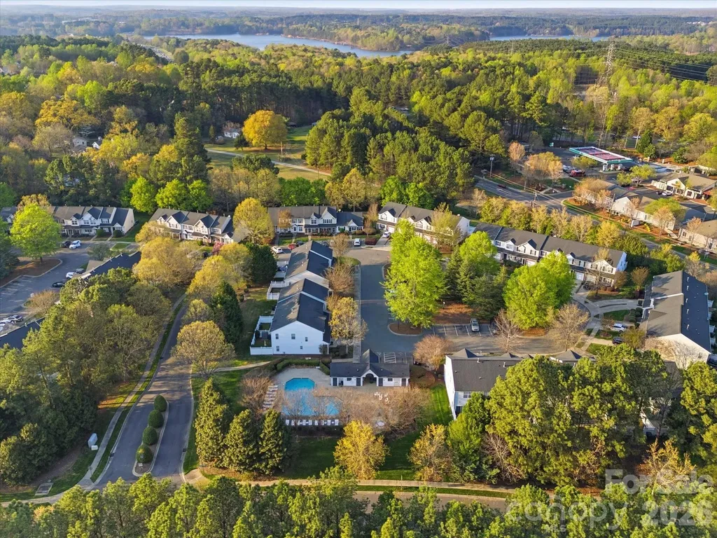 2940 Mayer House Court Charlotte NC 28214