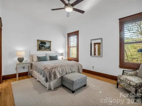 720 Overlook Drive Flat Rock NC 28731