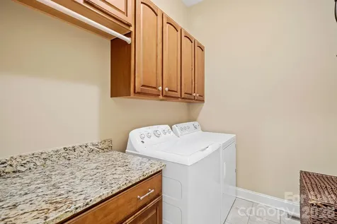 25 E Owl Creek Lane Fairview NC 28730