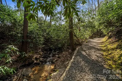 25 E Owl Creek Lane Fairview NC 28730